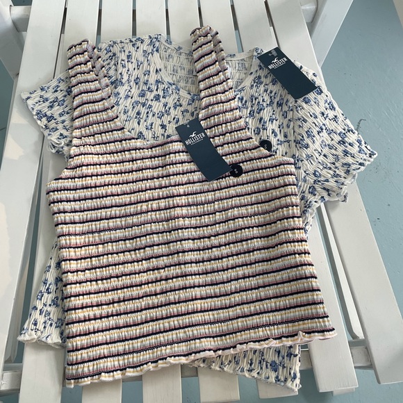 Hollister Tops - NWT Bundle of 2 Hollister crop tops sz S